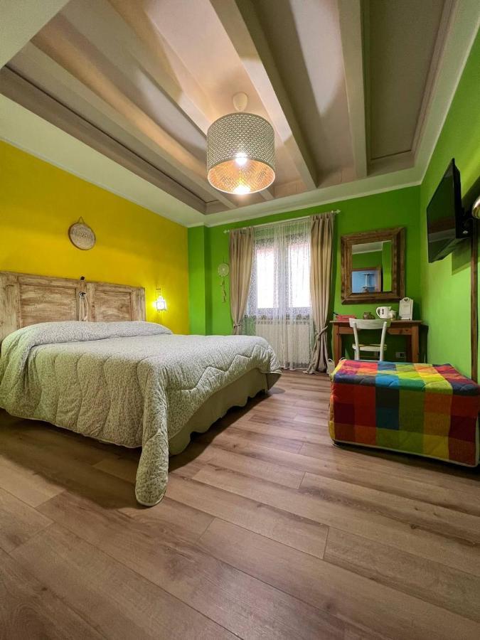 B&B Casa Caporali Fabriano Extérieur photo